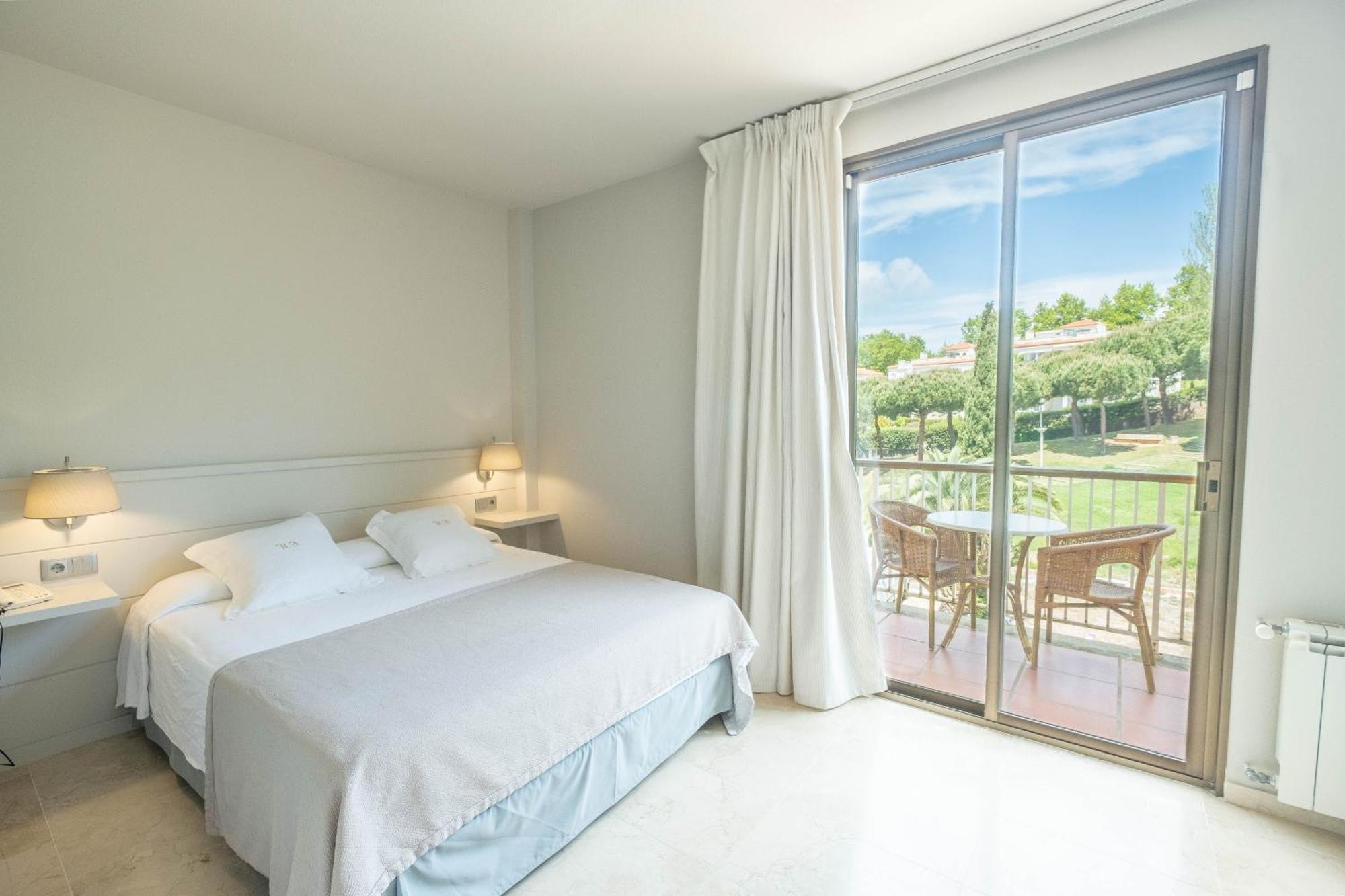 Standard Double Room,1382188646:JPEG